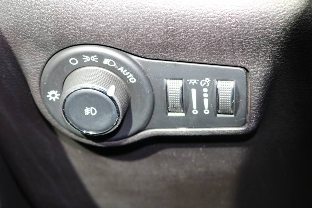 Thumbnail: 2024 Jeep Compass - 26