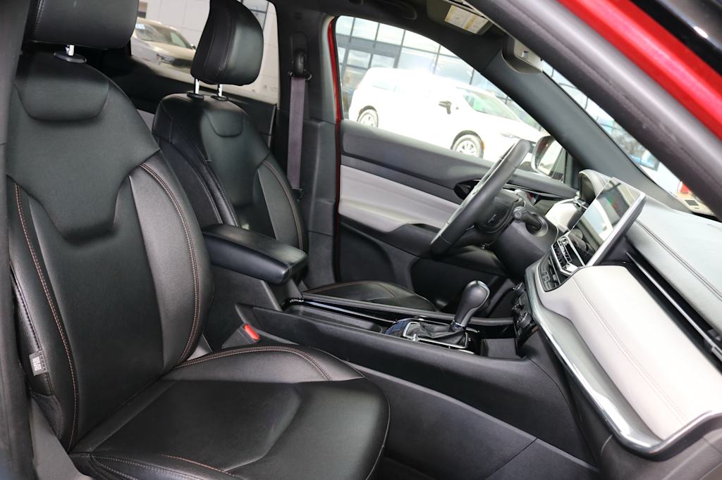 Thumbnail: 2024 Jeep Compass - 8