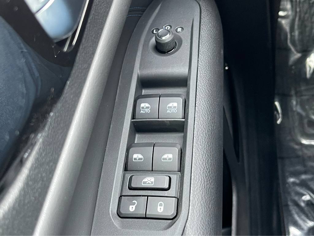 Thumbnail: 2026 Jeep Compass - 24