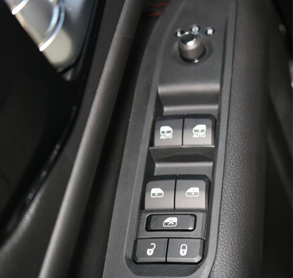 Thumbnail: 2026 Jeep Compass - 26
