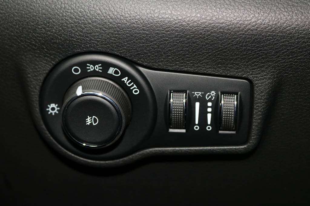 Thumbnail: 2026 Jeep Compass - 21