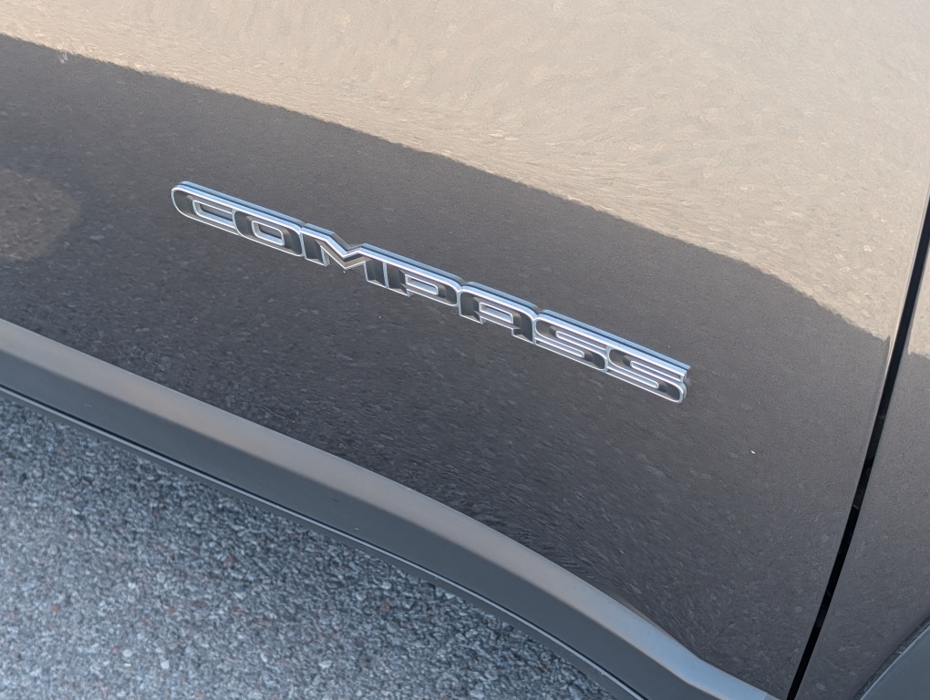 Thumbnail: 2022 Jeep Compass - 19