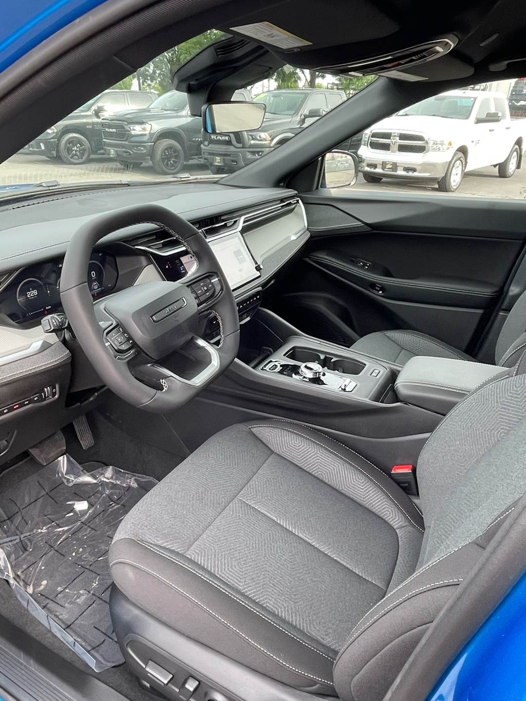 Thumbnail: 2026 Jeep Cherokee - 9