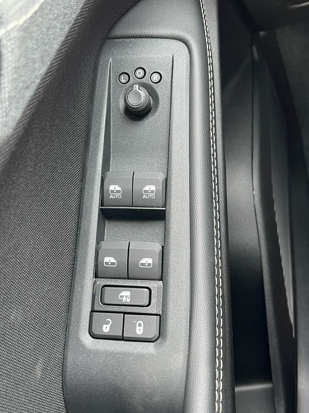 Thumbnail: 2026 Jeep Cherokee - 22