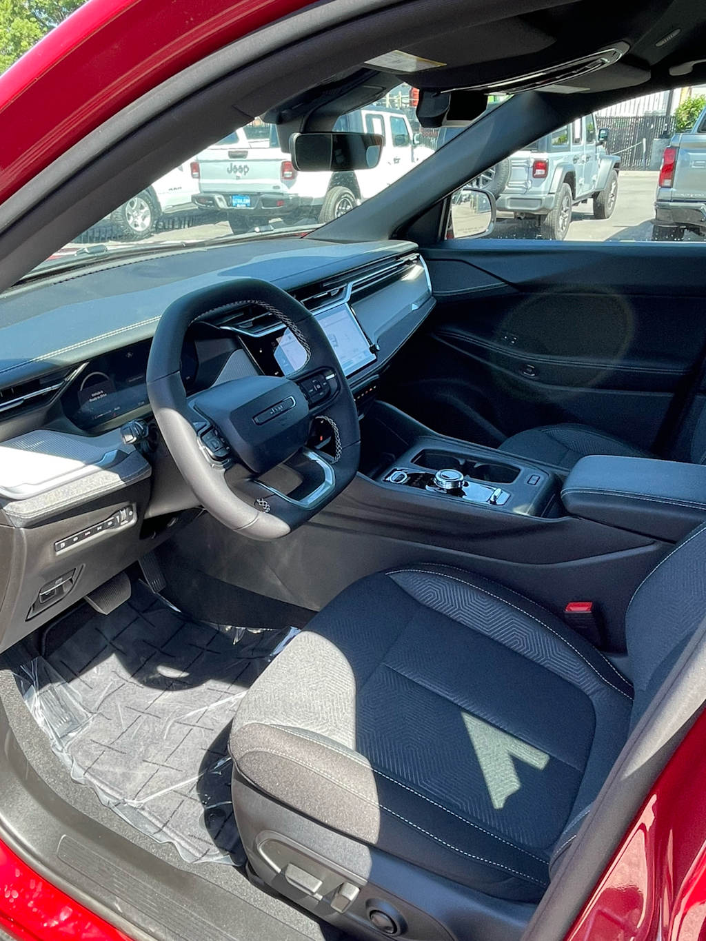 Thumbnail: 2026 Jeep Cherokee - 8