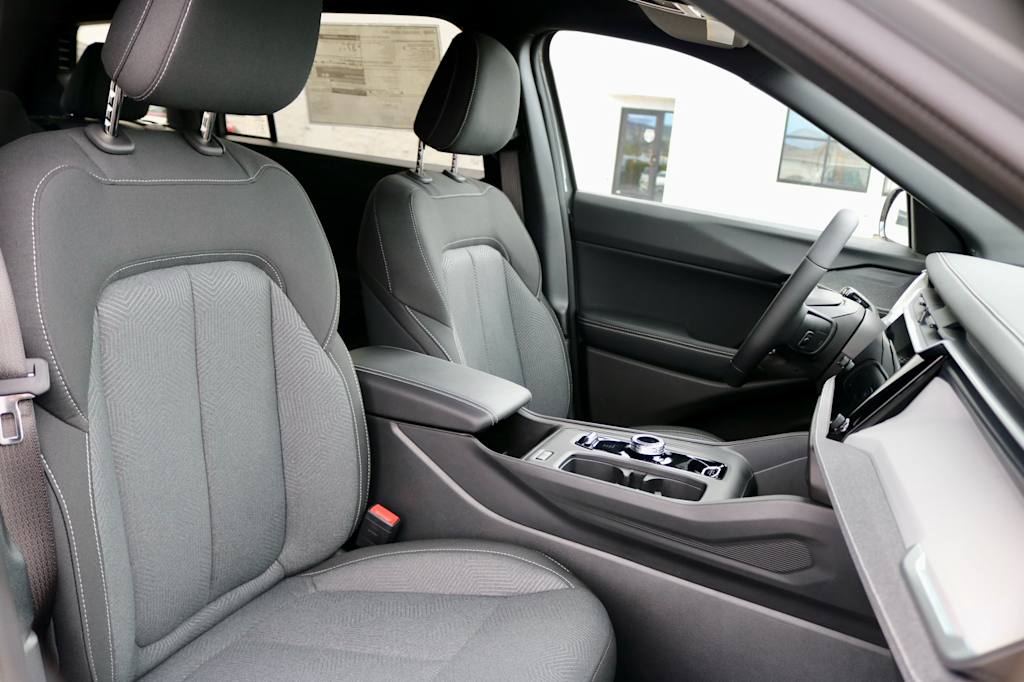 Thumbnail: 2026 Jeep Cherokee - 8