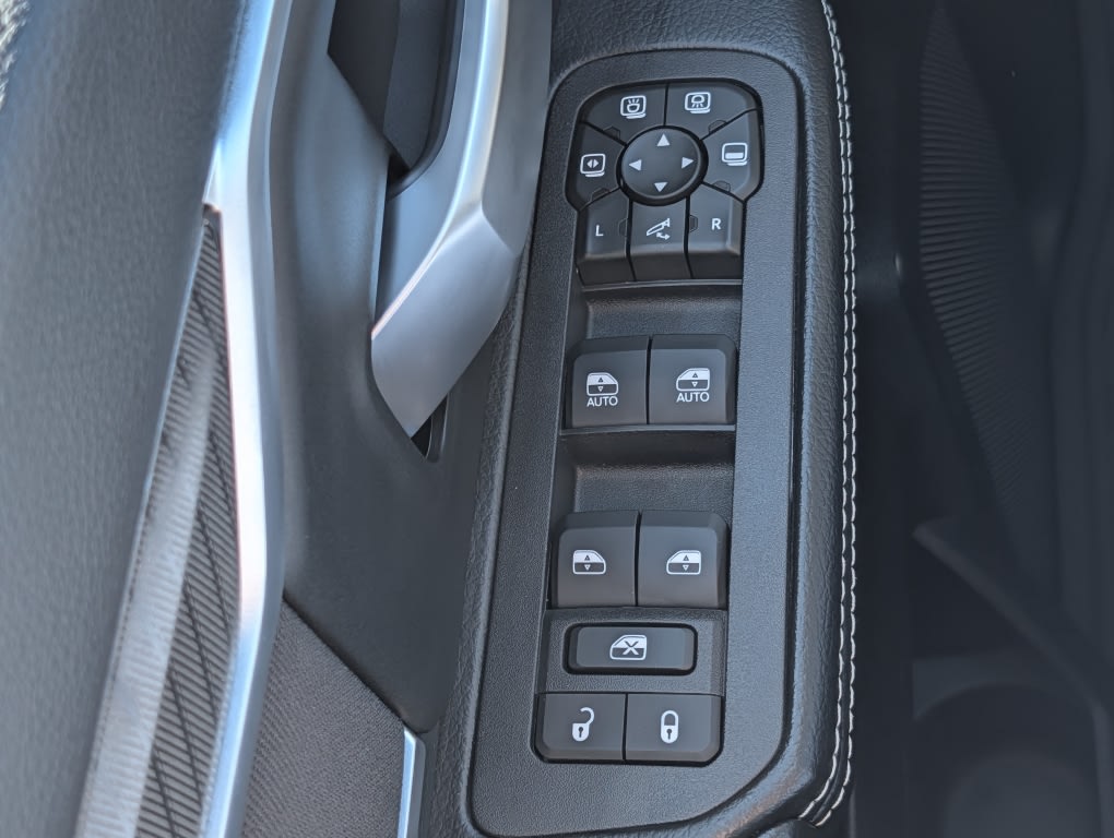 Thumbnail: 2026 RAM 3500 - 26