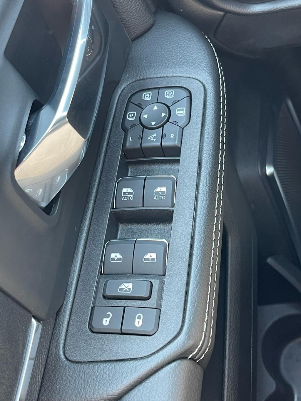 Thumbnail: 2026 RAM 3500 - 26