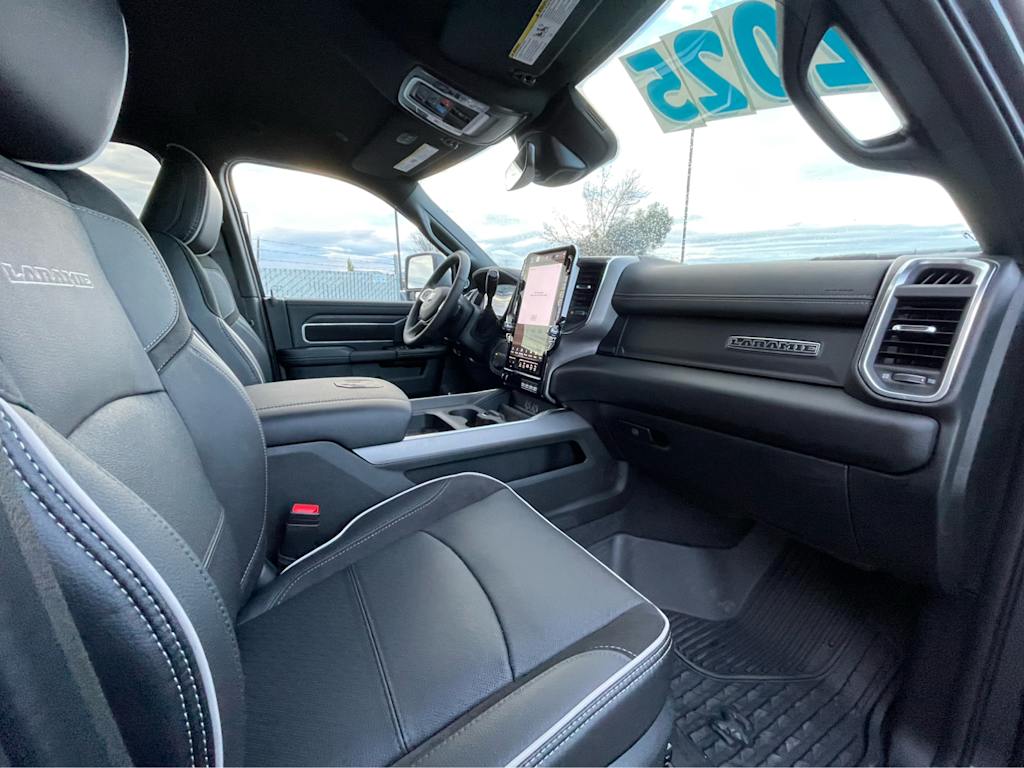 Thumbnail: 2025 RAM 3500 - 29