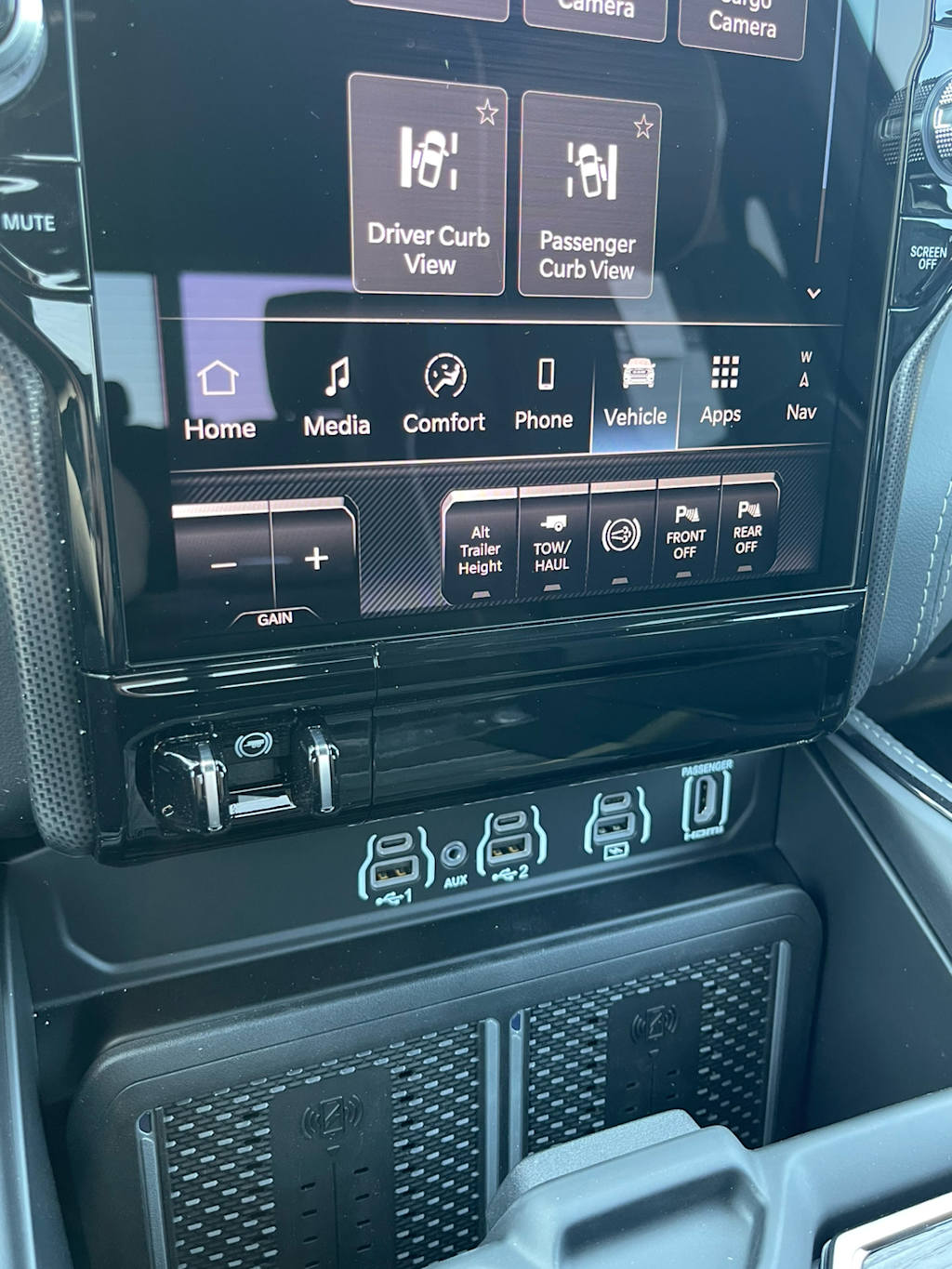Thumbnail: 2026 RAM 3500 - 22