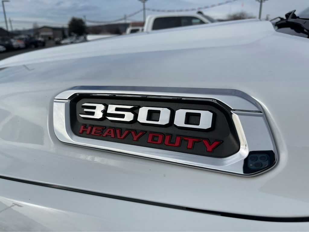 Thumbnail: 2022 RAM 3500 - 18