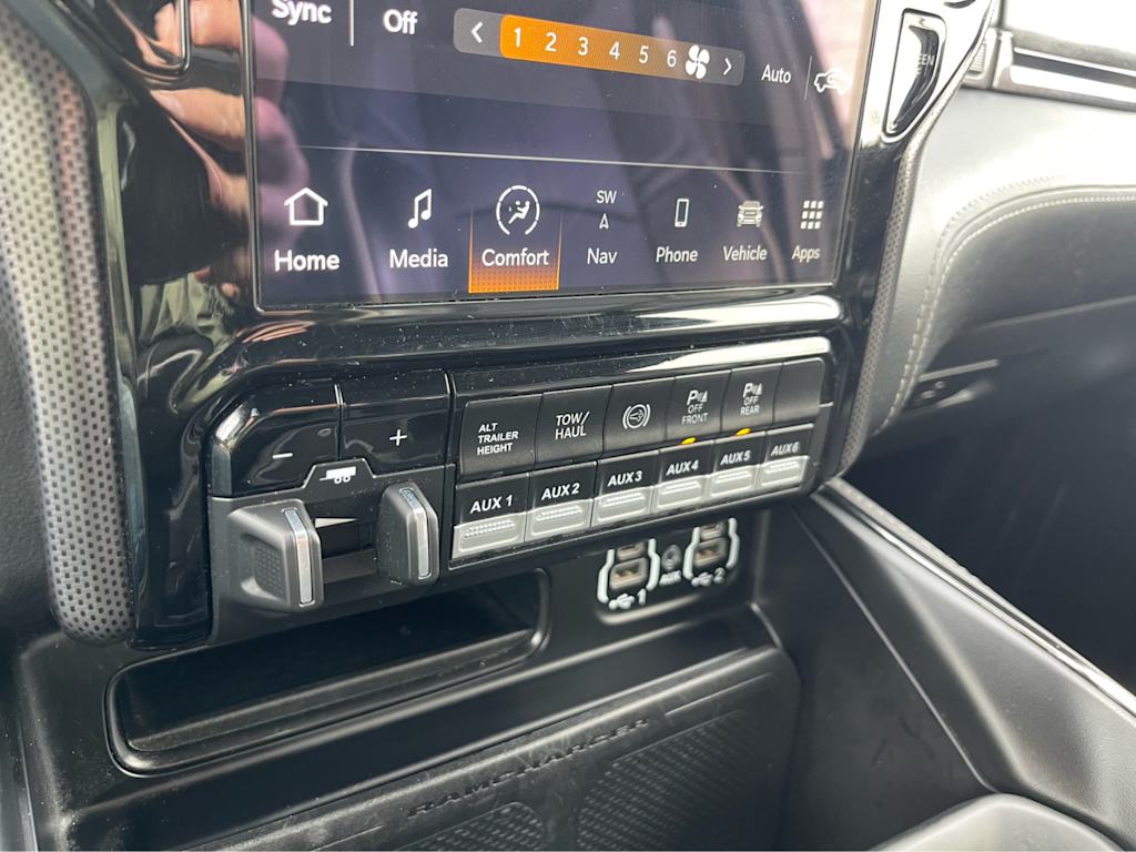 Thumbnail: 2022 RAM 3500 - 21