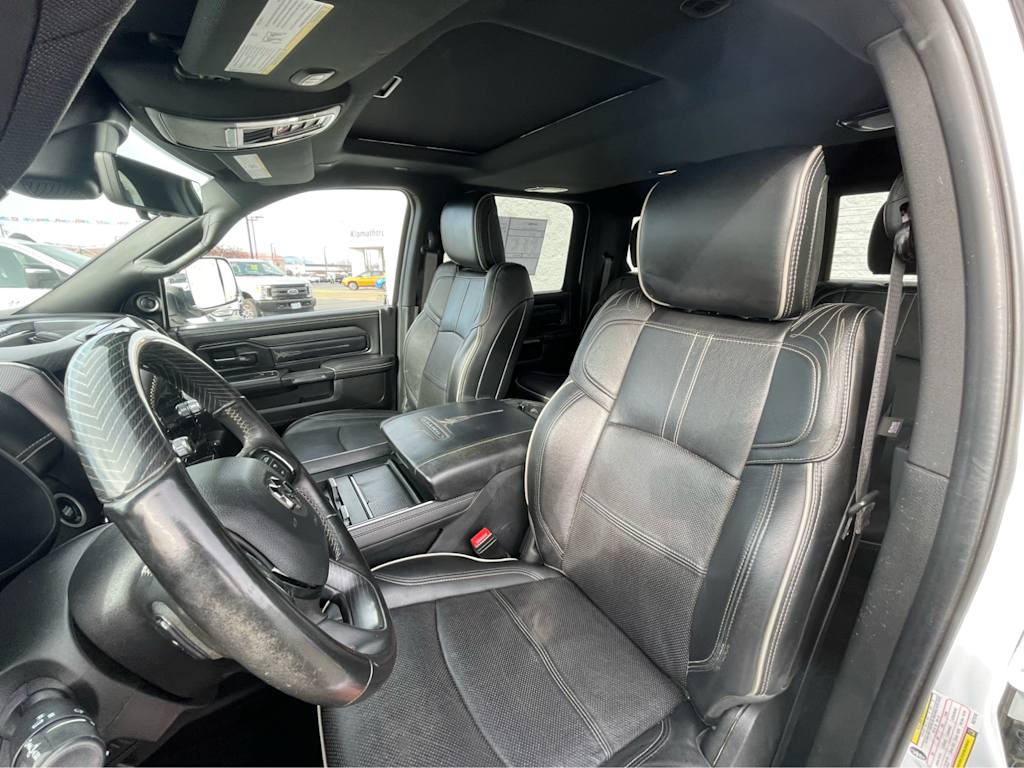 Thumbnail: 2022 RAM 3500 - 10