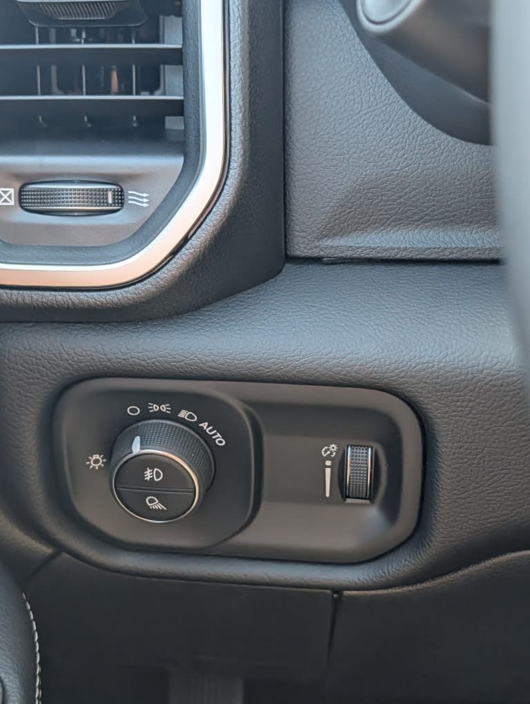 Thumbnail: 2026 RAM 2500 - 21