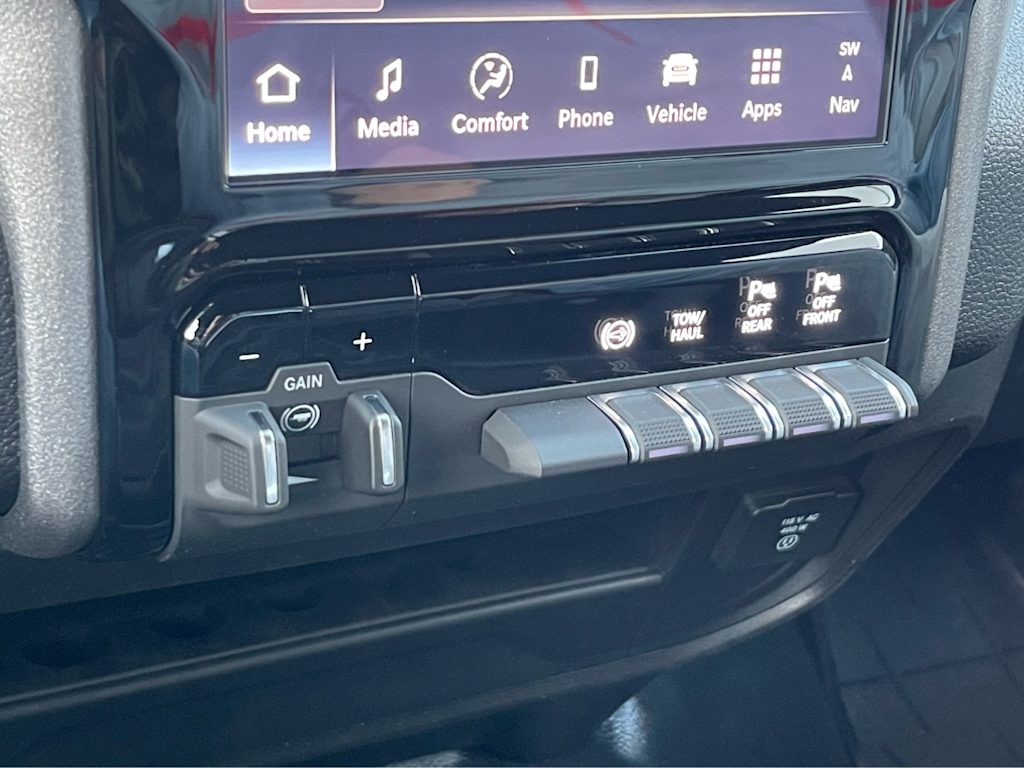 Thumbnail: 2026 RAM 2500 - 19