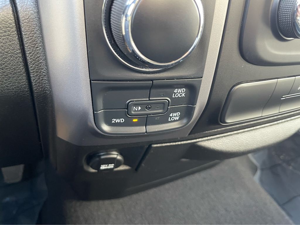 Thumbnail: 2022 RAM 1500 - 22