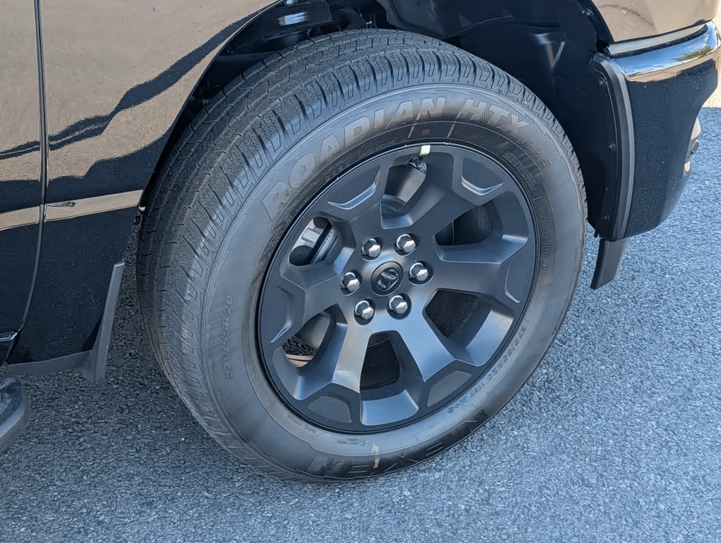 Thumbnail: 2026 RAM 1500 - 7