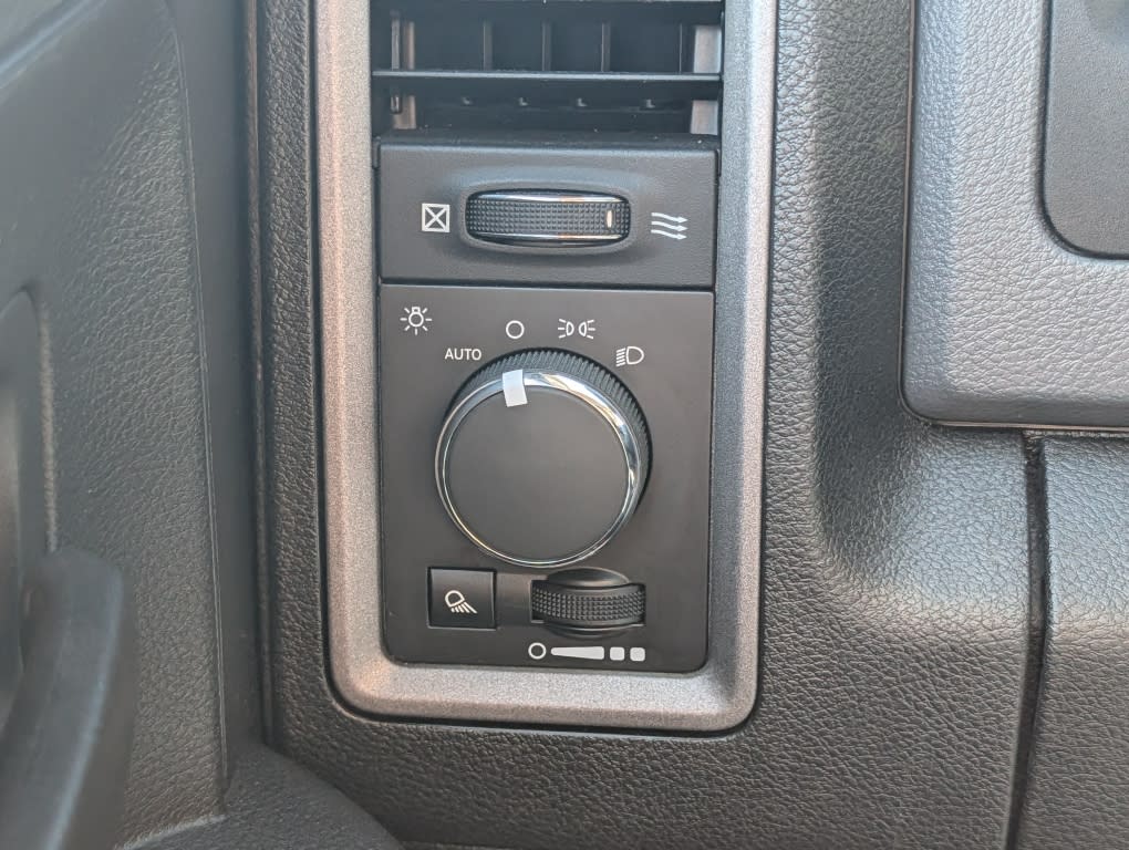 Thumbnail: 2014 RAM 2500 - 24