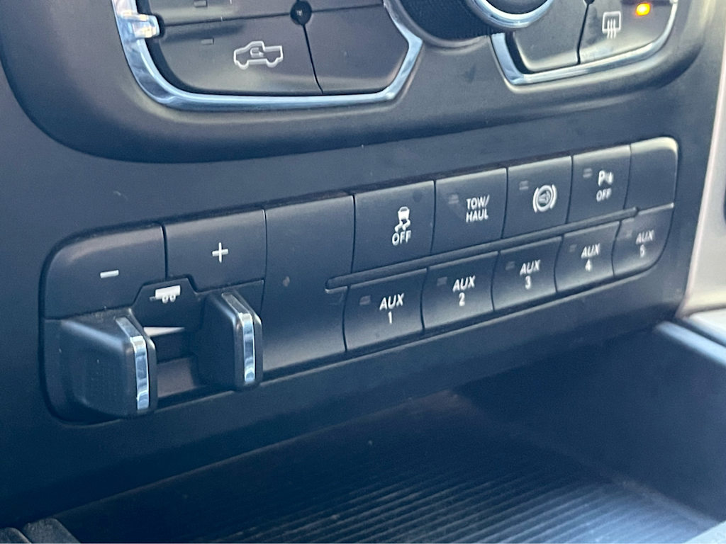 Thumbnail: 2014 RAM 2500 - 21