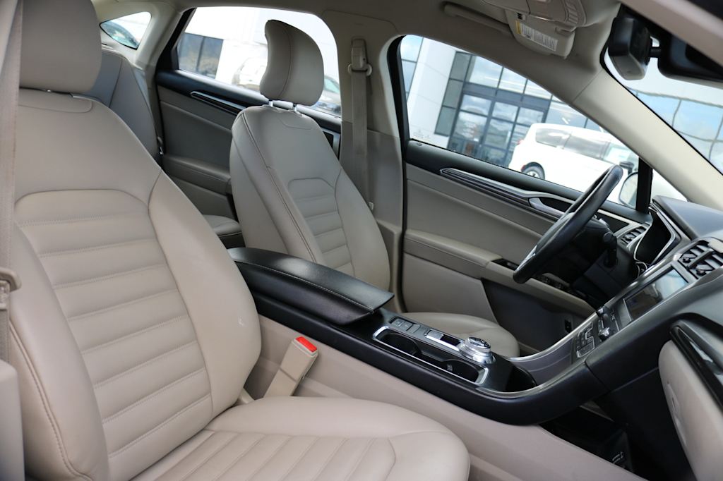 Thumbnail: 2019 Ford Fusion - 8