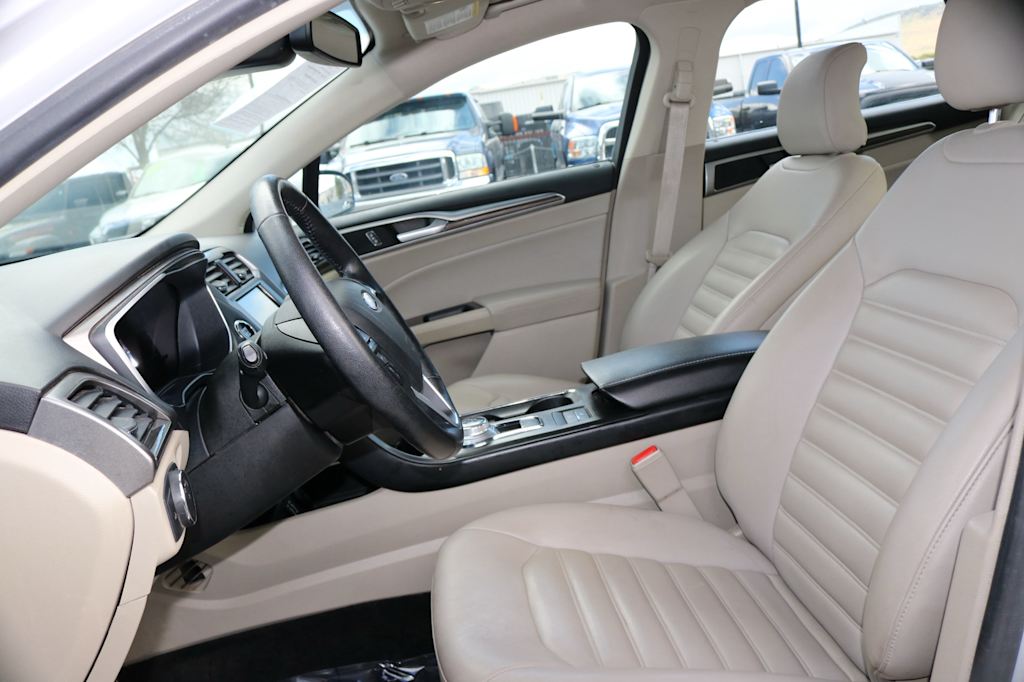 Thumbnail: 2019 Ford Fusion - 9