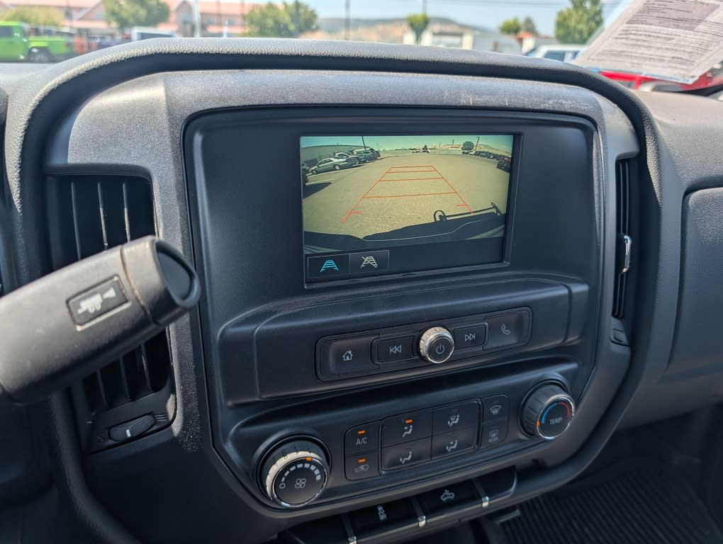 Thumbnail: 2018 Chevrolet Silverado 1500 - 13