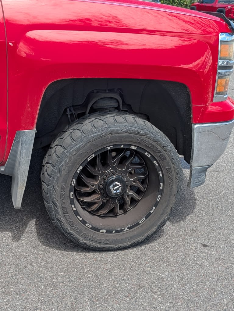 Thumbnail: 2015 Chevrolet Silverado 1500 - 6
