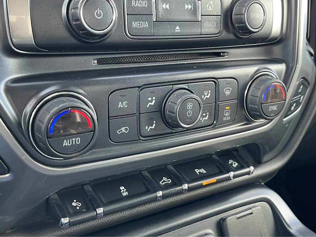 Thumbnail: 2017 Chevrolet Silverado 1500 - 20