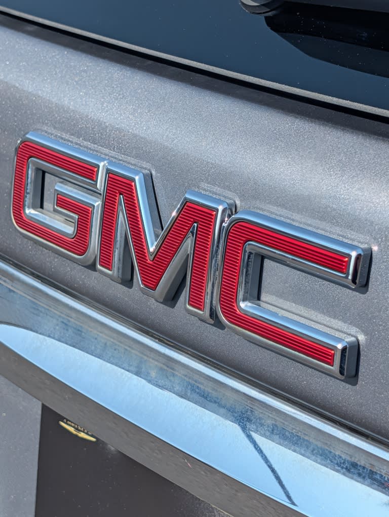 Thumbnail: 2019 GMC Terrain - 18