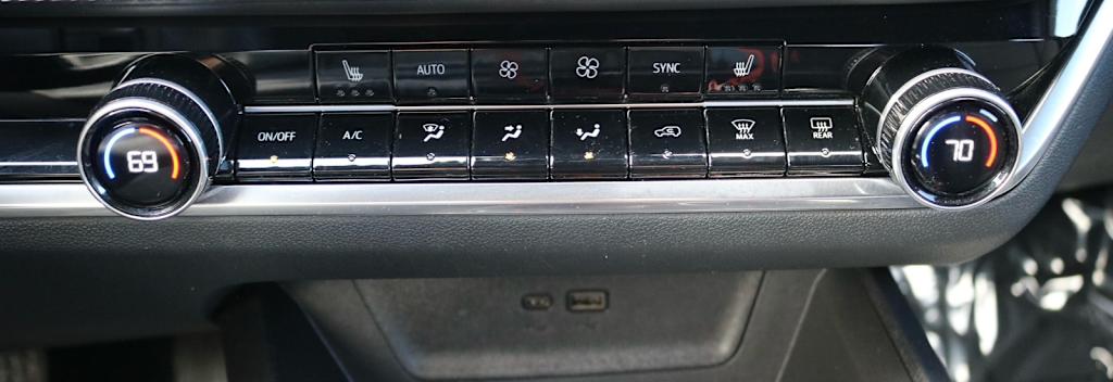 Thumbnail: 2025 Chevrolet Equinox - 24