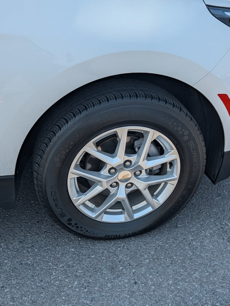 Thumbnail: 2024 Chevrolet Equinox - 6