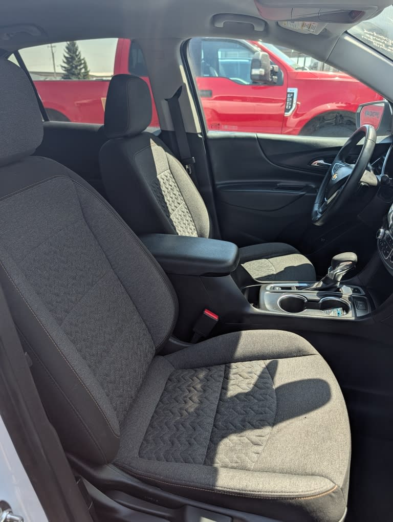 Thumbnail: 2024 Chevrolet Equinox - 28