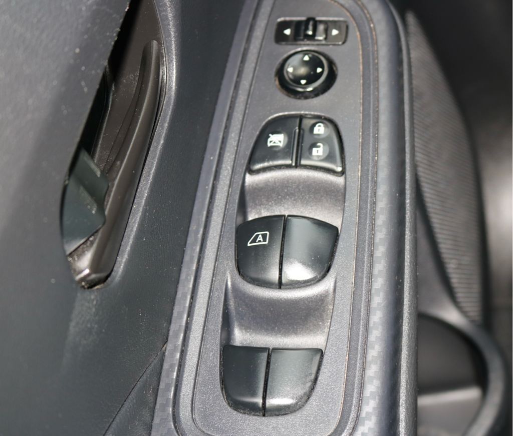 Thumbnail: 2020 Nissan Versa - 22