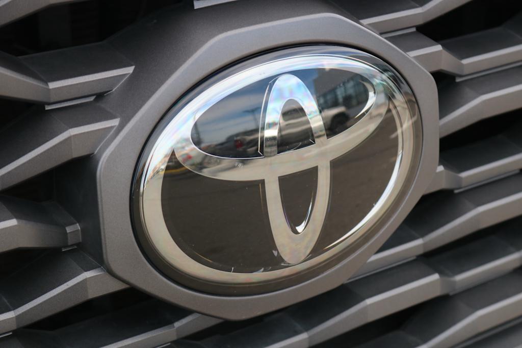 Thumbnail: 2021 Toyota Tacoma - 19