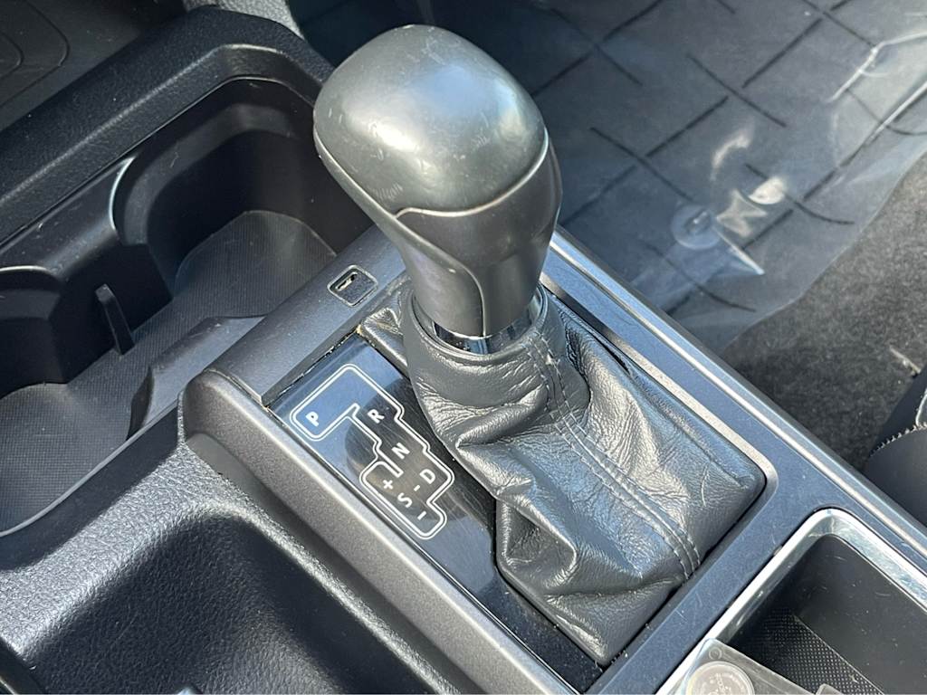 Thumbnail: 2019 Toyota Tacoma - 16