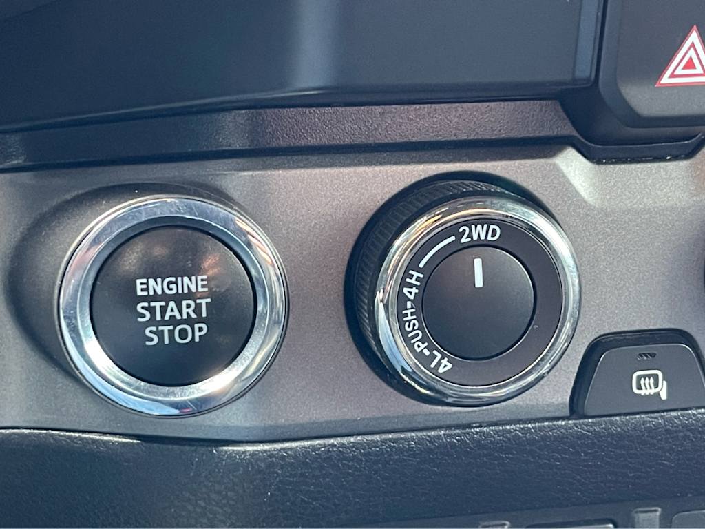 Thumbnail: 2019 Toyota Tacoma - 23