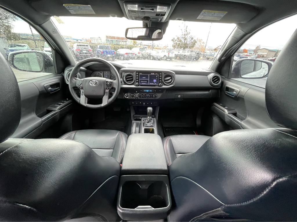 Thumbnail: 2022 Toyota Tacoma - 8