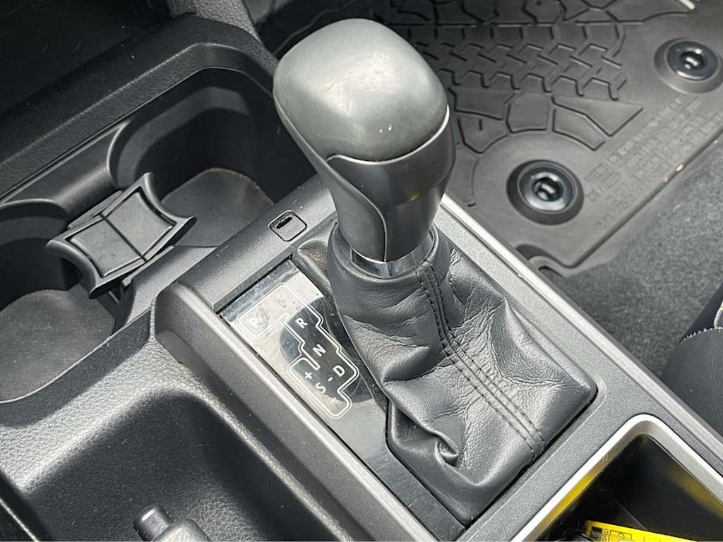 Thumbnail: 2022 Toyota Tacoma - 14