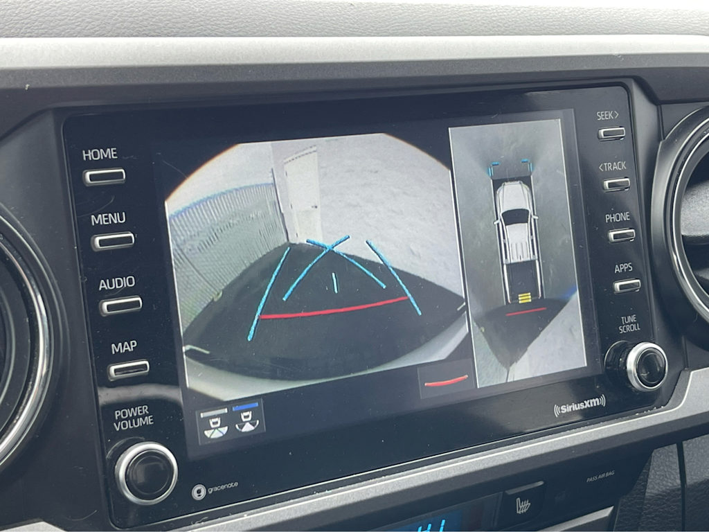 Thumbnail: 2022 Toyota Tacoma - 26