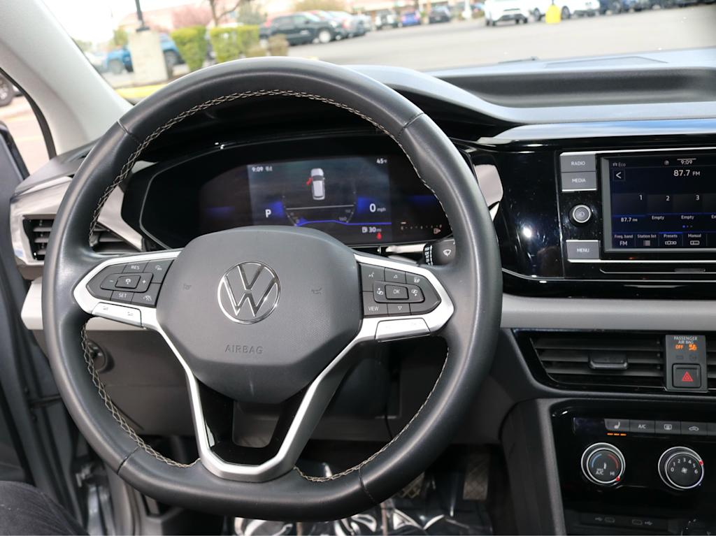 Thumbnail: 2023 Volkswagen Taos - 11