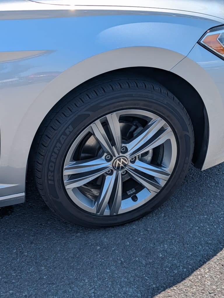Thumbnail: 2024 Volkswagen Jetta - 6