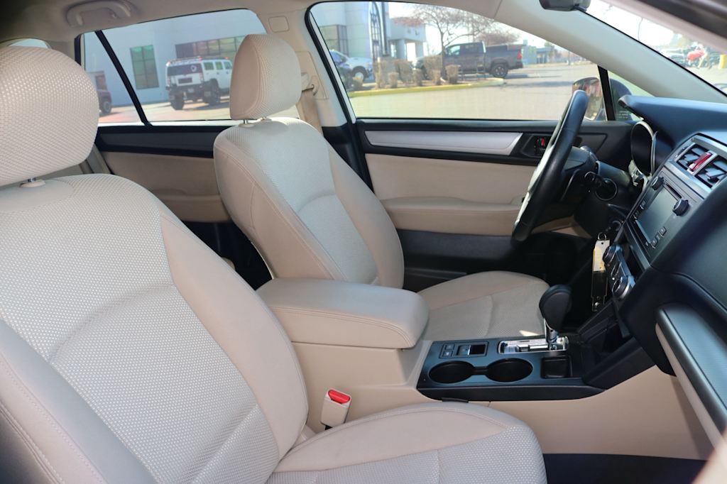 Thumbnail: 2017 Subaru Outback - 9