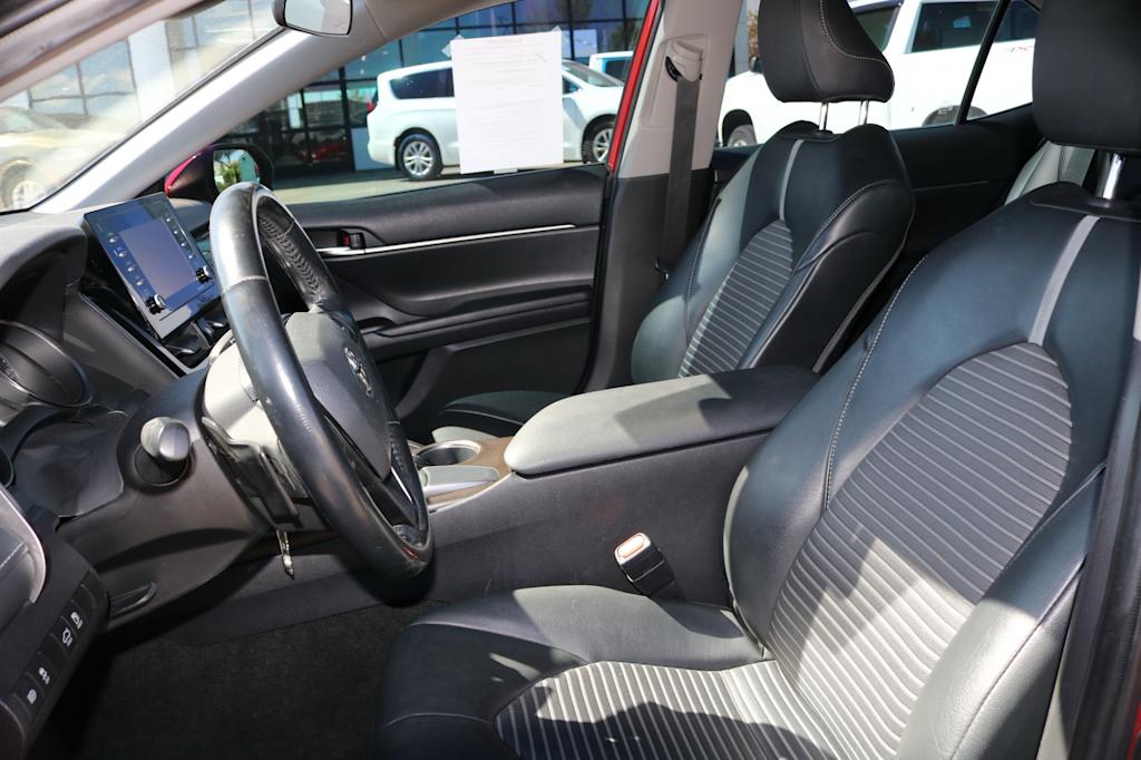 Thumbnail: 2021 Toyota Camry - 8