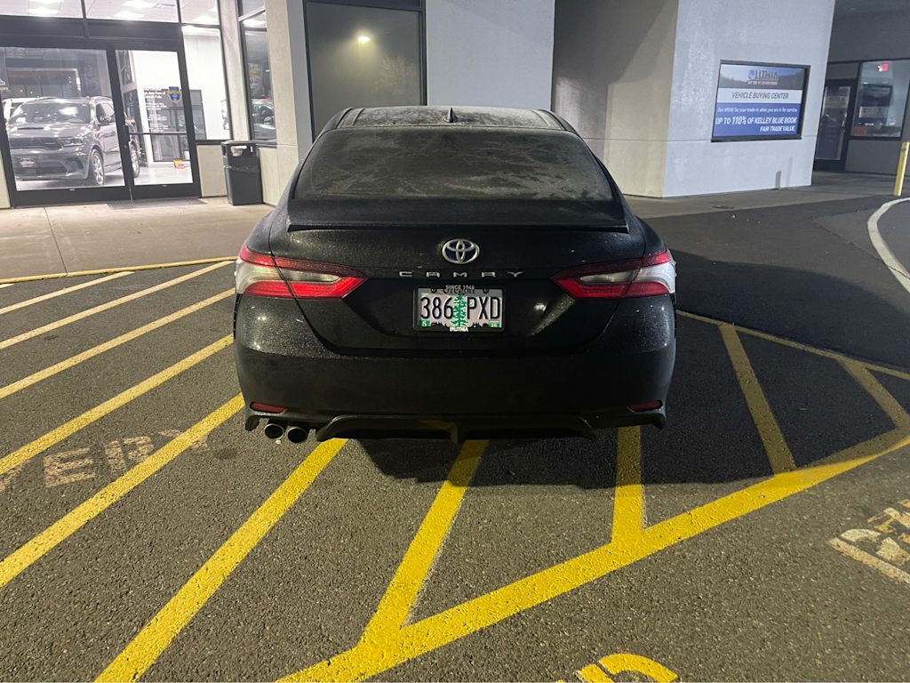 Thumbnail: 2021 Toyota Camry - 6