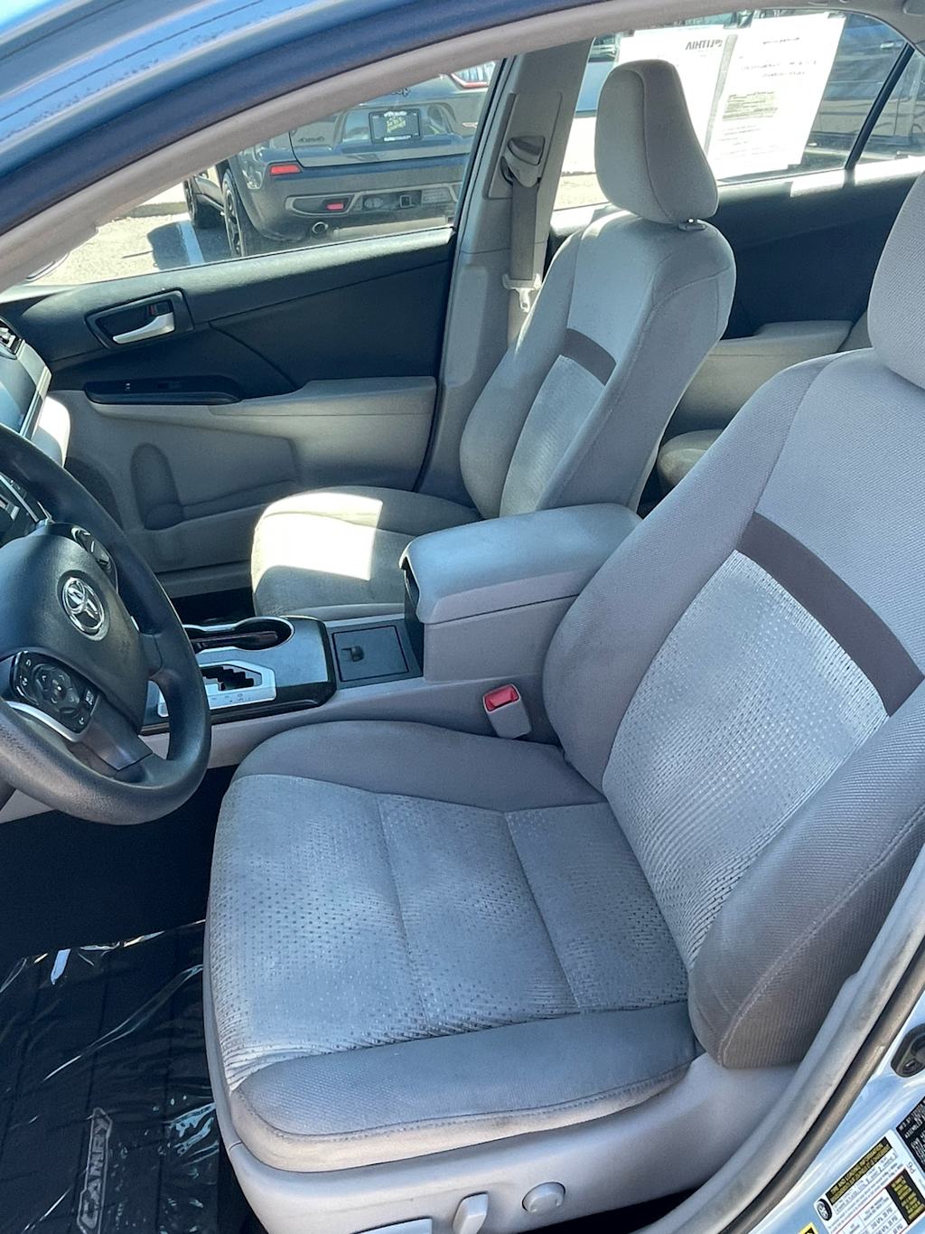 Thumbnail: 2013 Toyota Camry - 11