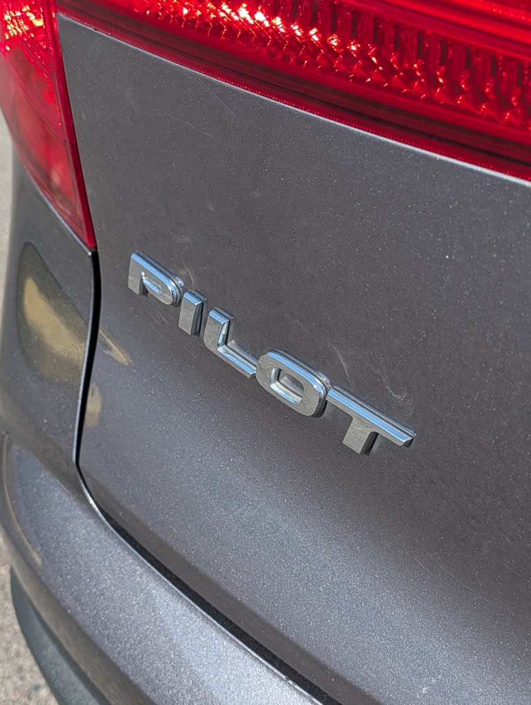 Thumbnail: 2018 Honda Pilot - 6