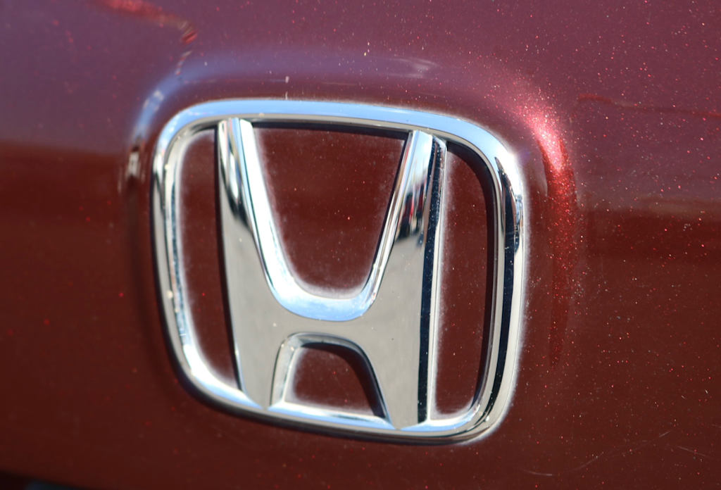Thumbnail: 2020 Honda Pilot - 19