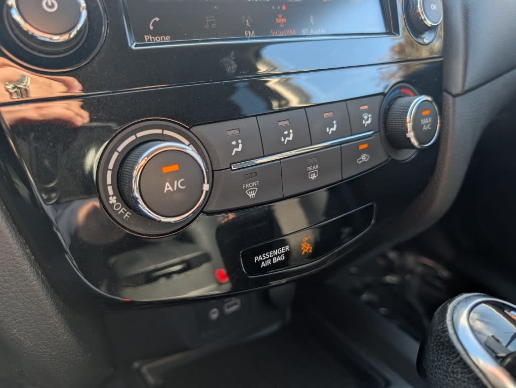 Thumbnail: 2018 Nissan Rogue - 21