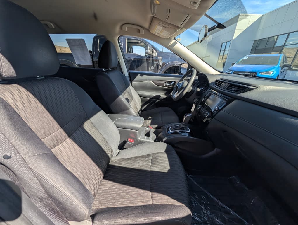 Thumbnail: 2018 Nissan Rogue - 9