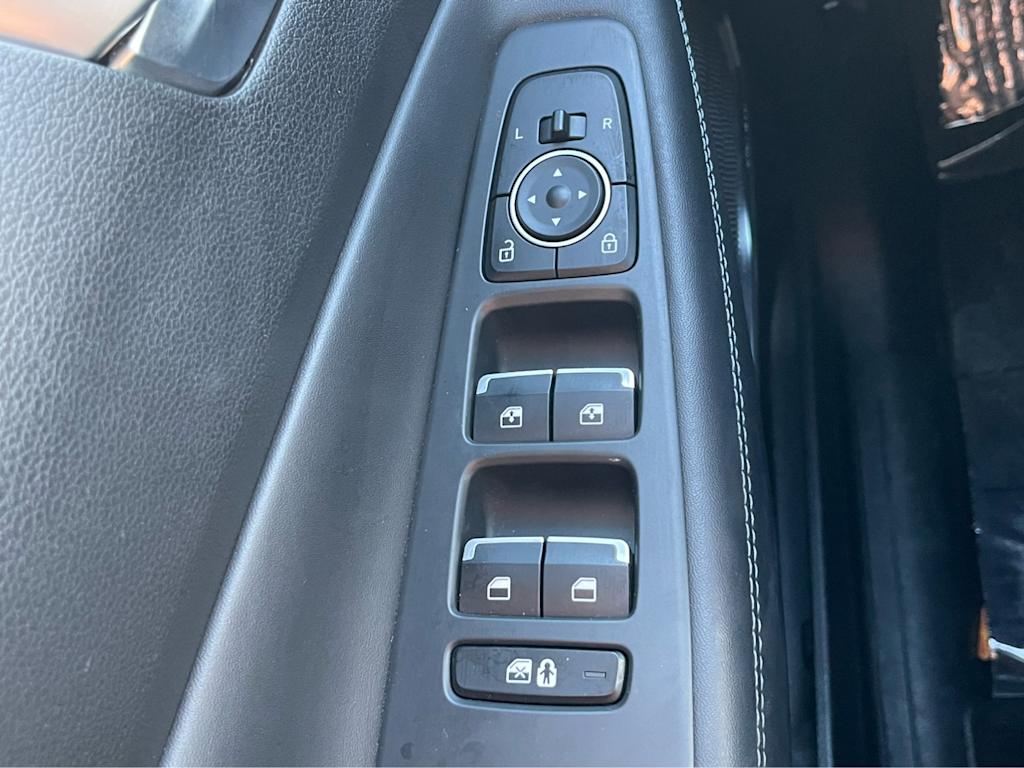 Thumbnail: 2023 Hyundai Santa Fe - 20